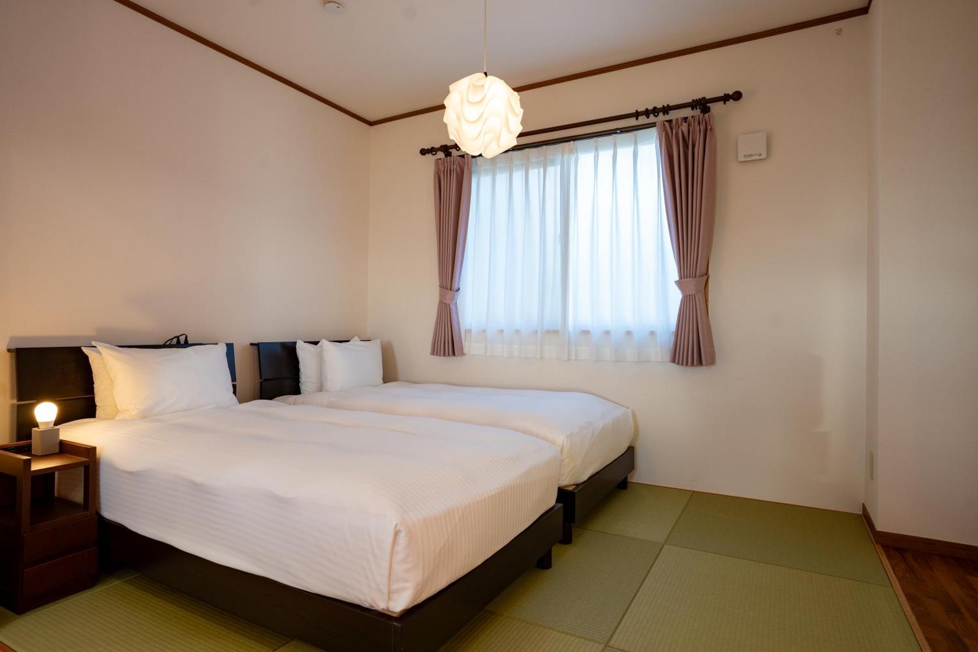 ペンションパシフィカ古宇利 Vila Kouri Exterior foto
