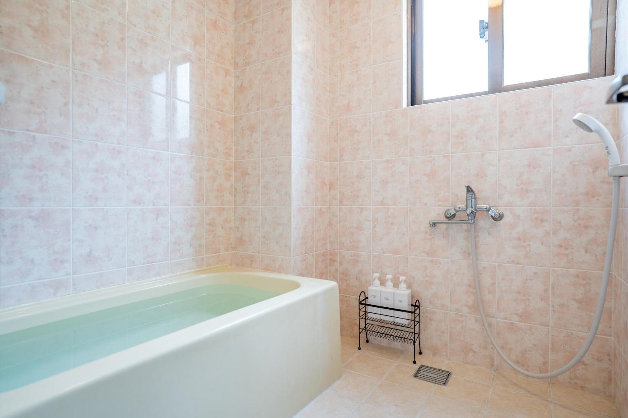 ペンションパシフィカ古宇利 Vila Kouri Exterior foto